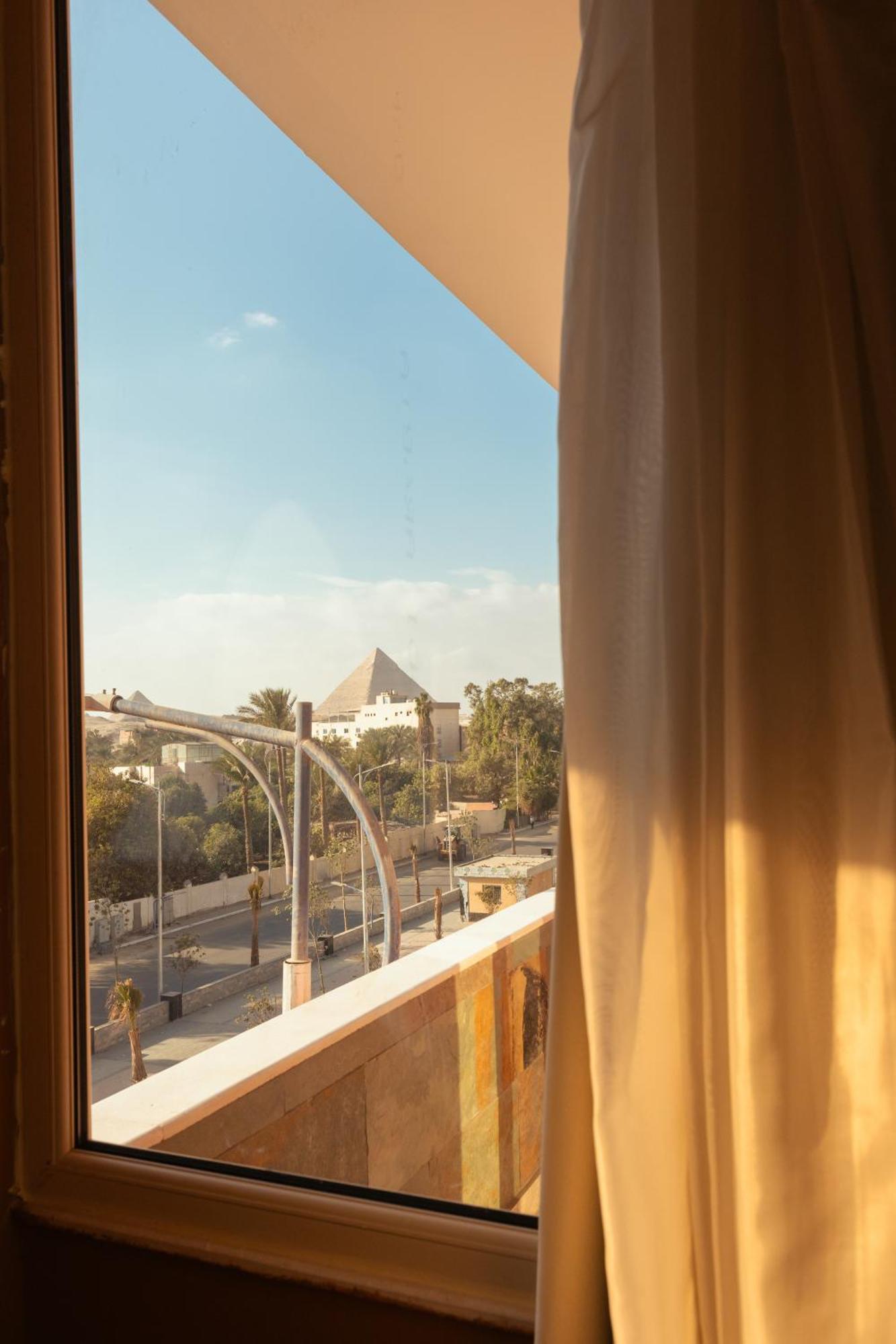 Almas Pyramids View Hotel Kafret el-Gabal Exterior foto